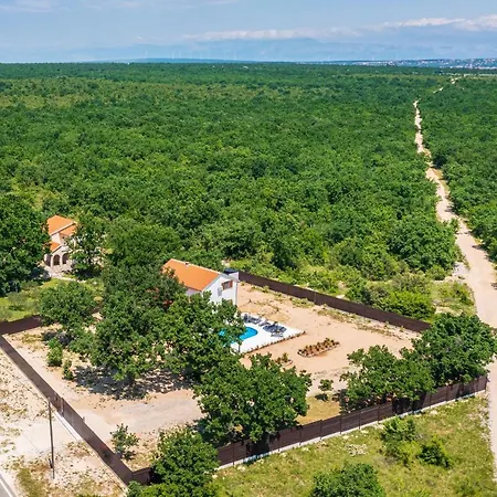 My Dalmatia - Toma With Private Swimming Pool