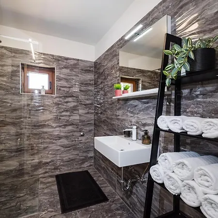 My Dalmatia - Toma With Private Swimming Pool