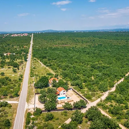 My Dalmatia - Toma With Private Swimming Pool Hotell 4*