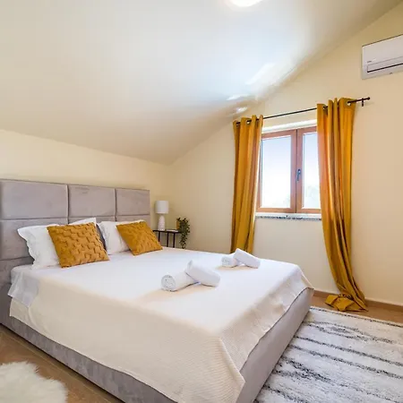 My Dalmatia - Toma With Private Swimming Pool 4* Benkovac